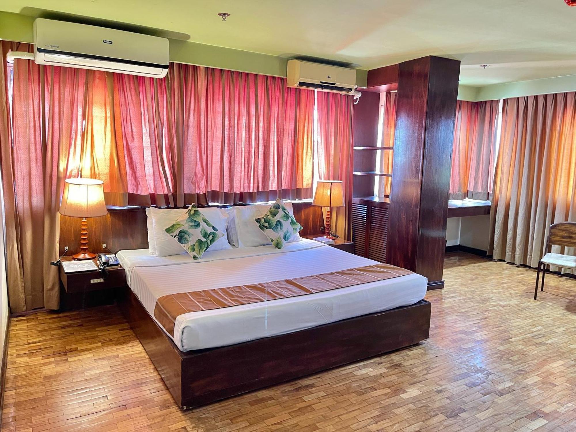 The Vip Hotel Cagayan de Oro Exterior foto